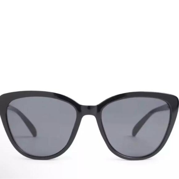 Rachel Zoe Nina Cat Eye Sunglasses Black New - Picture 2 of 9